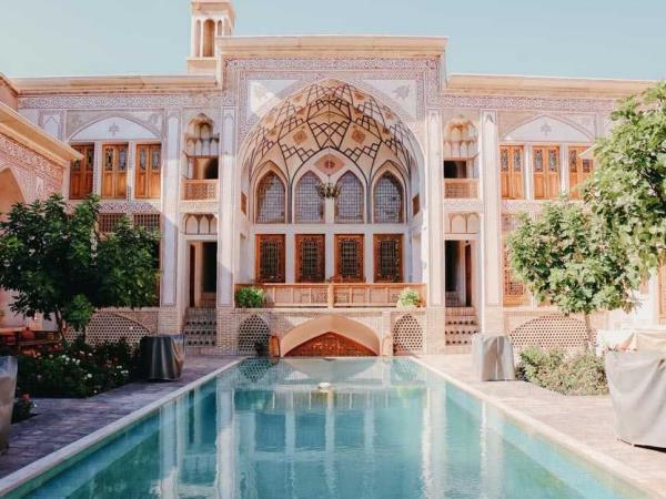 Iran desert tour