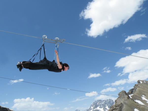 Multi-activity holiday in the French Alps