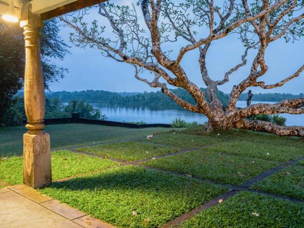 Geoffrey Bawa architecture tour in Sri Lanka