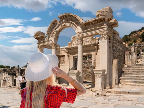 Istanbul to Ashgabat overland tour