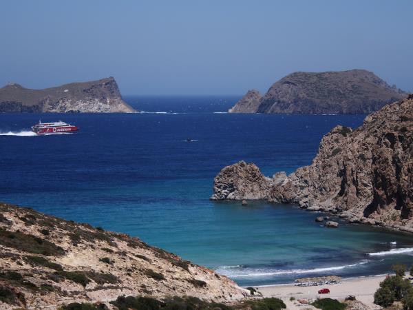 Greece island hopping holiday, Crete, Santorini & Milos