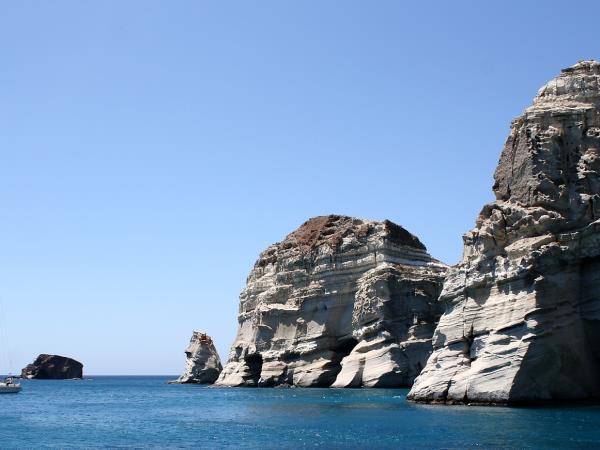 Greece island hopping holiday, Crete, Santorini & Milos