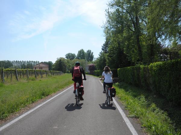 Parma to Bologna self guided cycling holiday, Italy