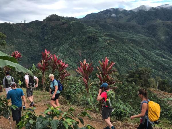 Costa Rica coast to coast hike, bike & kayak holiday