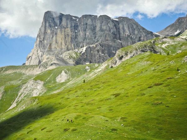 French Alps self guided walking tours