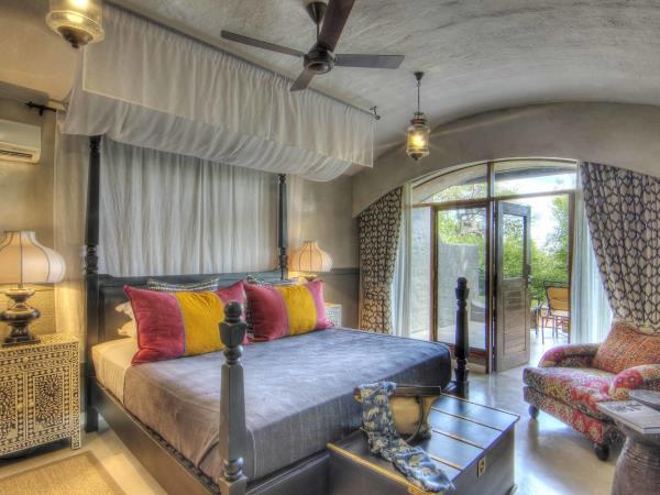 Highlights of Zimbabwe and Botswana, tailor made