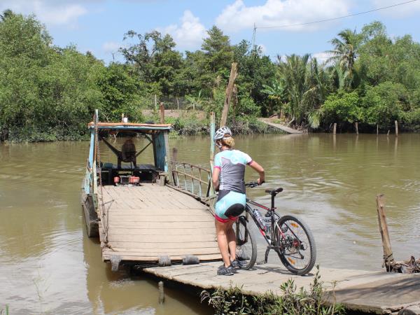 Vietnam to Cambodia cycling holiday