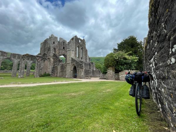 Brecon Beacons cycling holiday, Wales