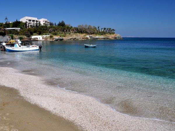 Yoga, hiking and food holiday in Crete