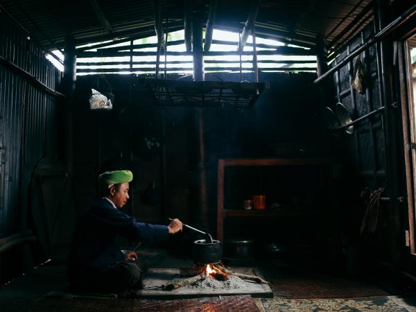Myanmar cycling, birdwatching & culture tour