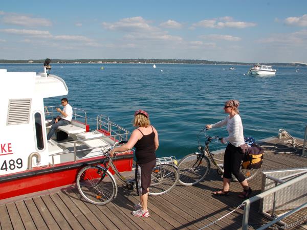 Arcachon Bay cycling tour, France