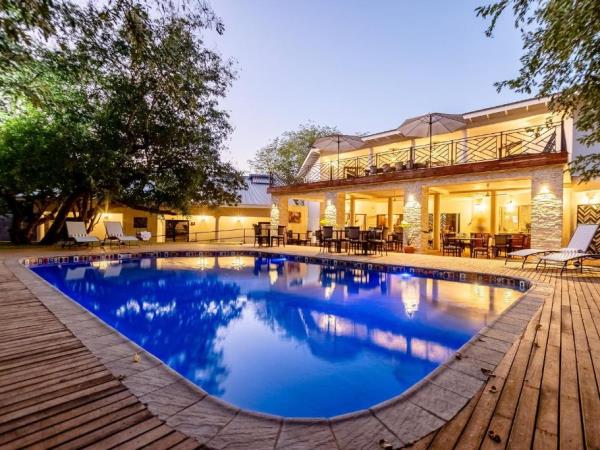 Victoria Falls, Hwange and Mana Pools, Zimbabwe