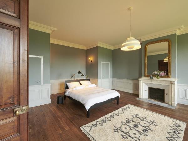 France culture and wellbeing holiday in Toulouse