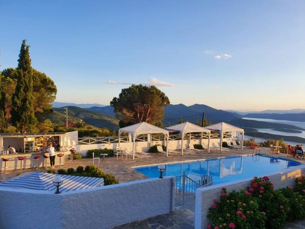 Sketchbook painting holiday in Greece