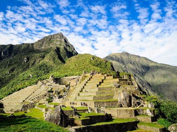 Inca Quarry Trek to Machu Picchu