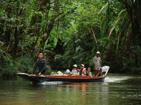 Sarawak family holiday