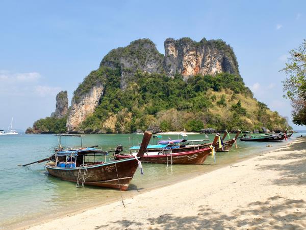 Phang Nga Bay sailing holiday in Thailand