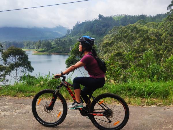 Walking & Cycling in Sri Lanka