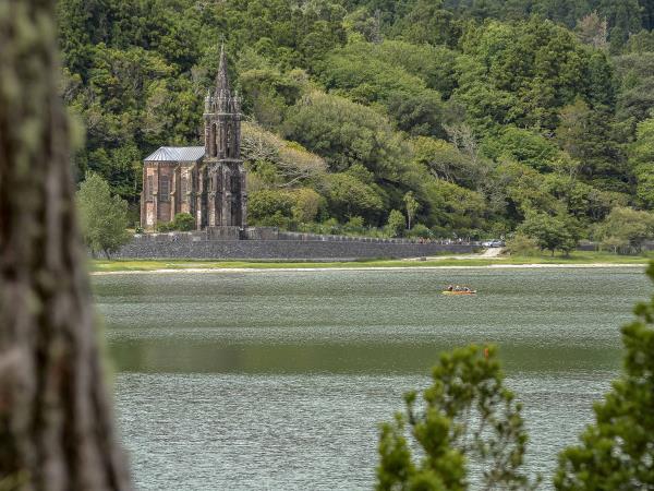 Azores volcano hiking holiday