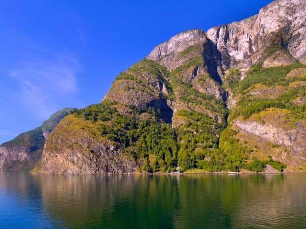 Electric fly-drive Norway holiday, Fjords experience
