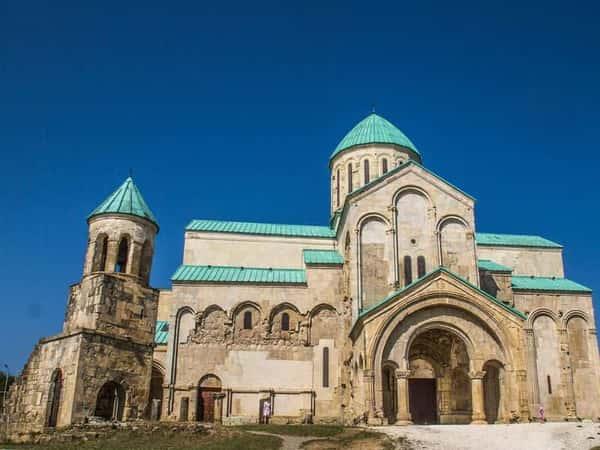 Azerbaijan, Georgia and Armenia tour, 3 weeks