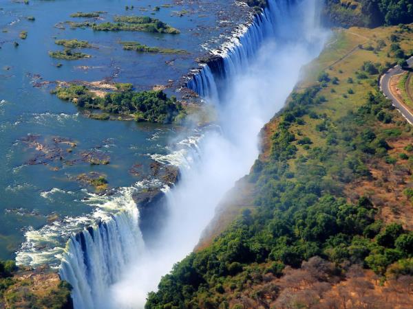 Zimbabwe tailor made holidays