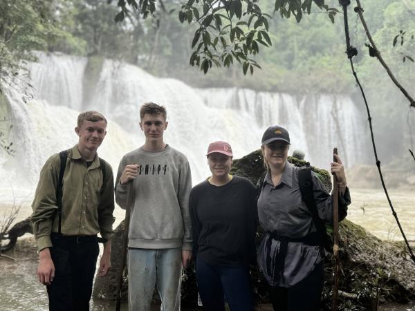Bangkok to Chiang Mai tour, elephants, trekking & culture