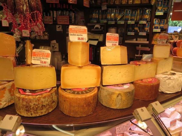 Girona cycling and food tour, Spain