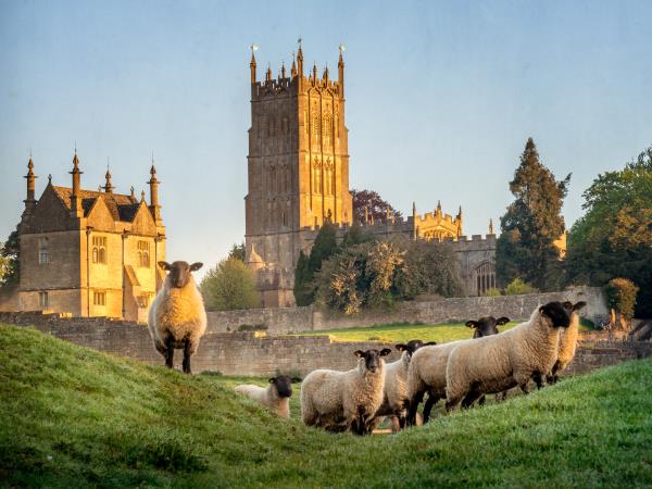 Cycling tour of the Cotswolds, England