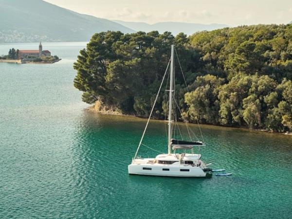 Sail Croatia on a Catamaran Cruise