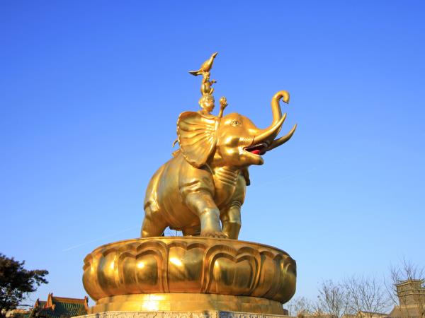 Malaysia to Mongolia by train holiday