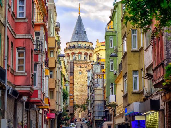 Hong Kong to Istanbul by train holiday