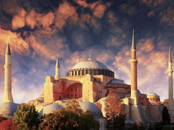 Hong Kong to Istanbul by train holiday