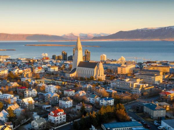 Iceland highland walking holiday, waterfalls & hot Springs