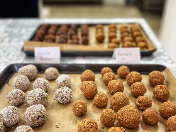 Yoga and plant-based nutrition retreat in Spain