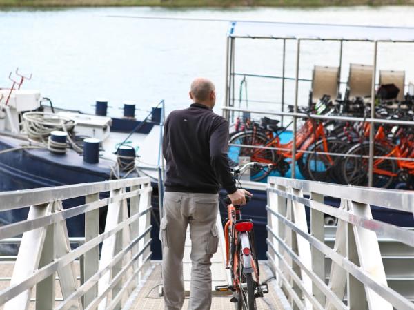 Provence bike and barge tour, France