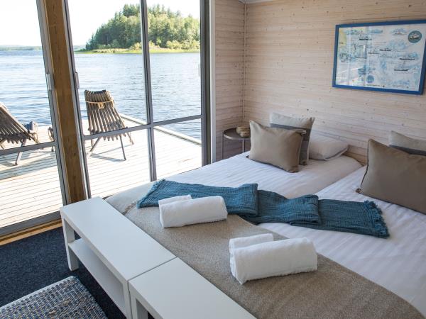 Luxury summer family activity holiday in Sweden