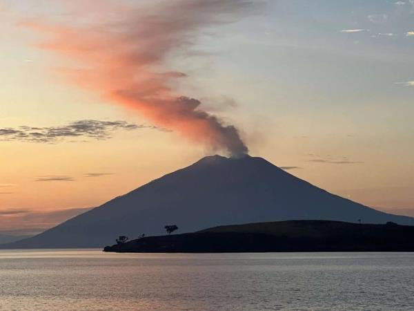 Komodo cruise adventure in Indonesia
