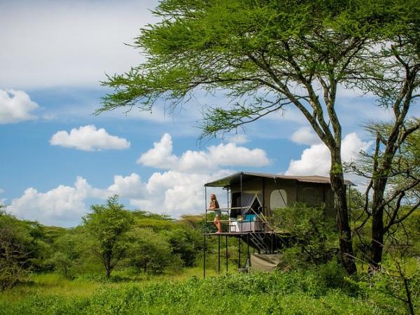 Great migration small group safari, Tanzania