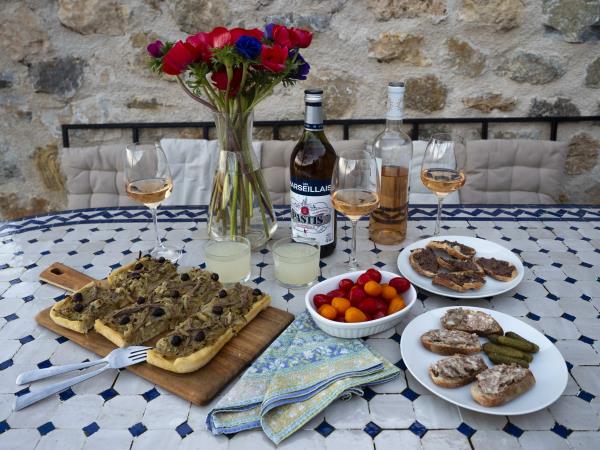 Provence family holiday