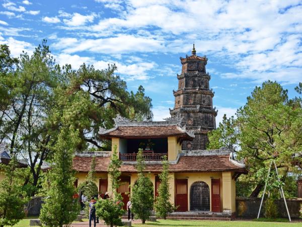 Hanoi to Da Nang tour in Vietnam
