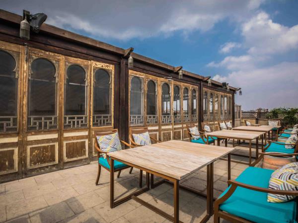Egypt off the beaten track tour with cruise