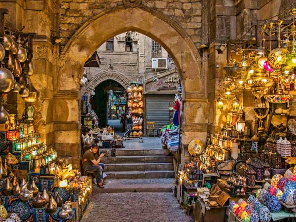 Egypt off the beaten track tour with cruise