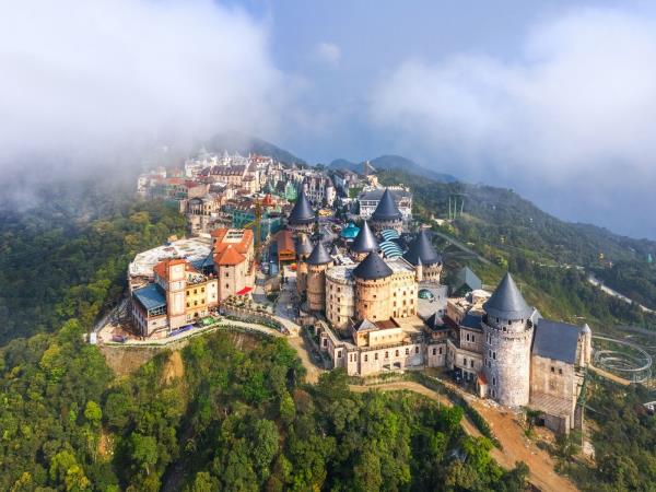 Colourful Vietnam 11 day tour