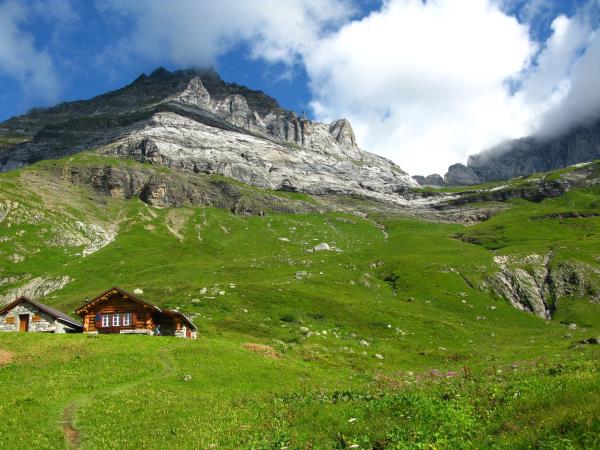 Hiking holiday in Switzerland 
