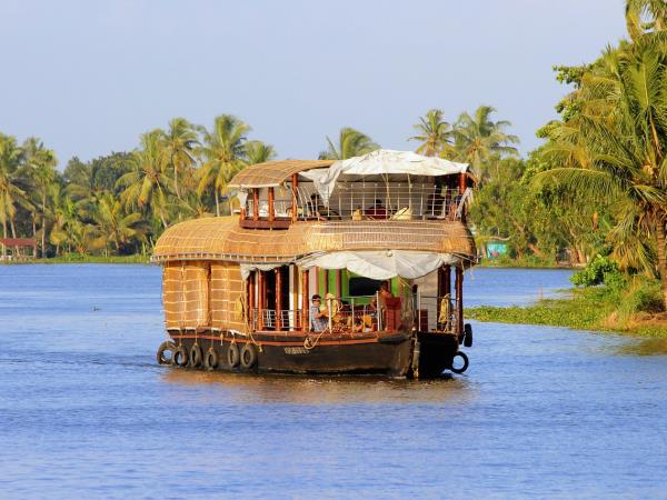 Kerala cultural holiday, tailor made