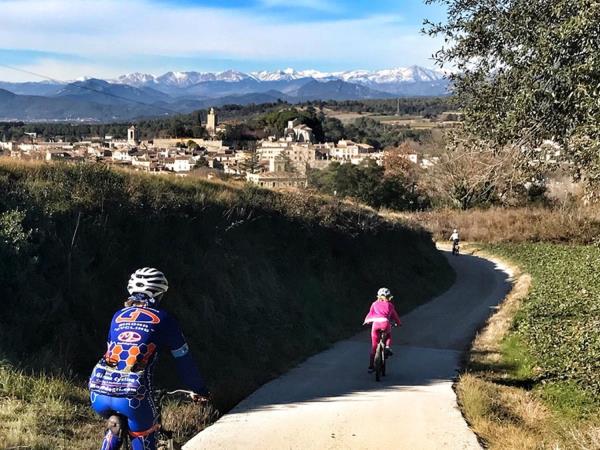 Accessible cycling holiday in Spain