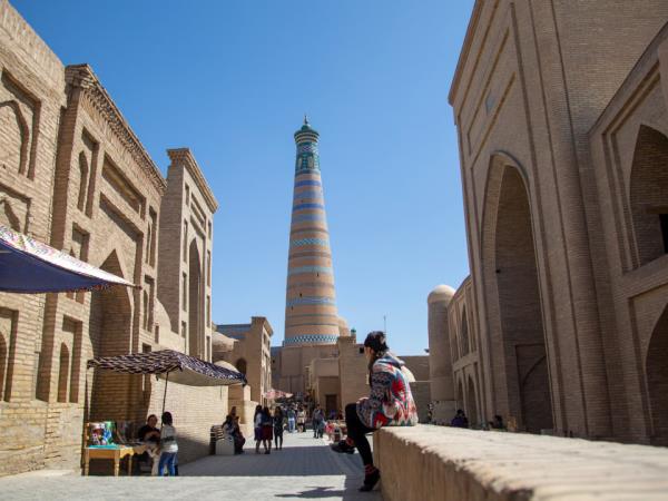Uzbekistan highlights tour including Aral Sea