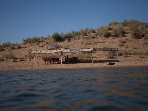 Uzbekistan mountains & desert holiday