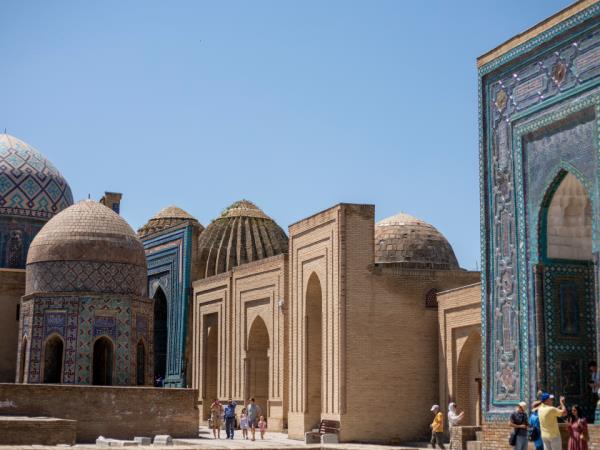 Uzbekistan mountains & desert holiday